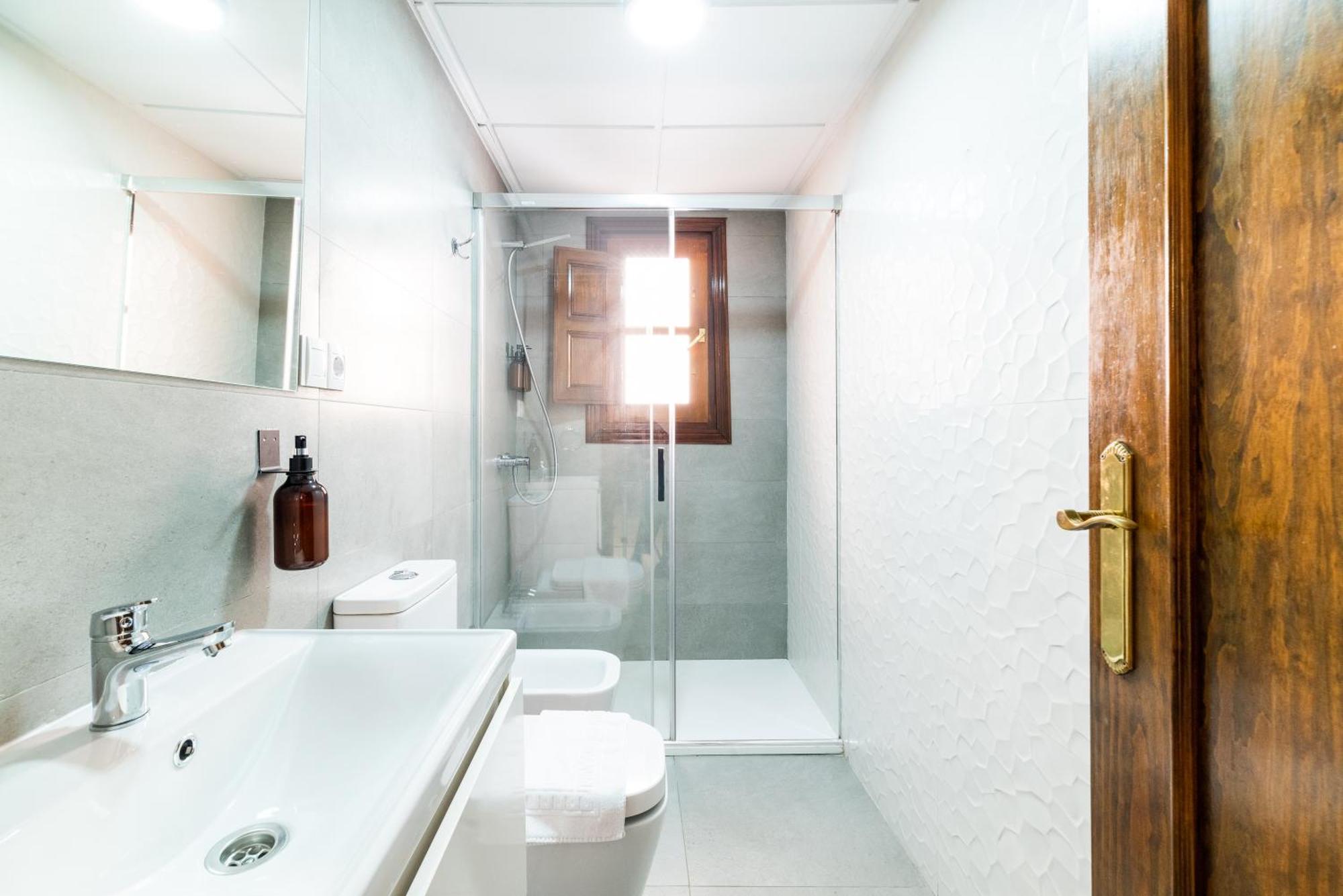Wekey Homes Granada, El Encanto De Navas Centro المظهر الخارجي الصورة