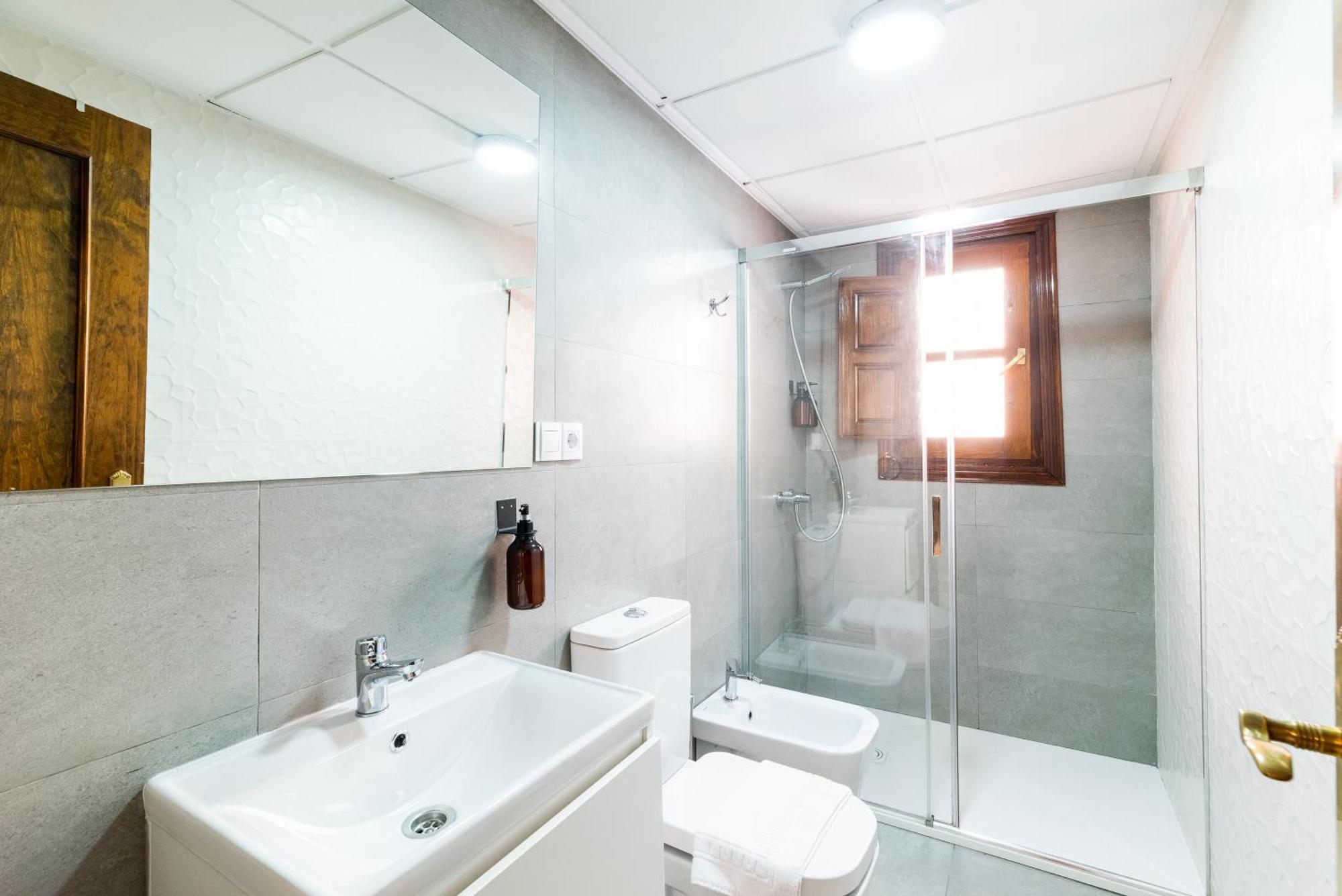 Wekey Homes Granada, El Encanto De Navas Centro المظهر الخارجي الصورة